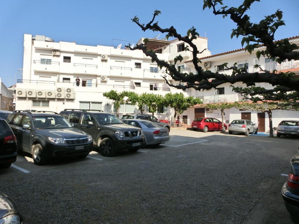 Hotel Can Catala L' Escala Ngoại thất bức ảnh