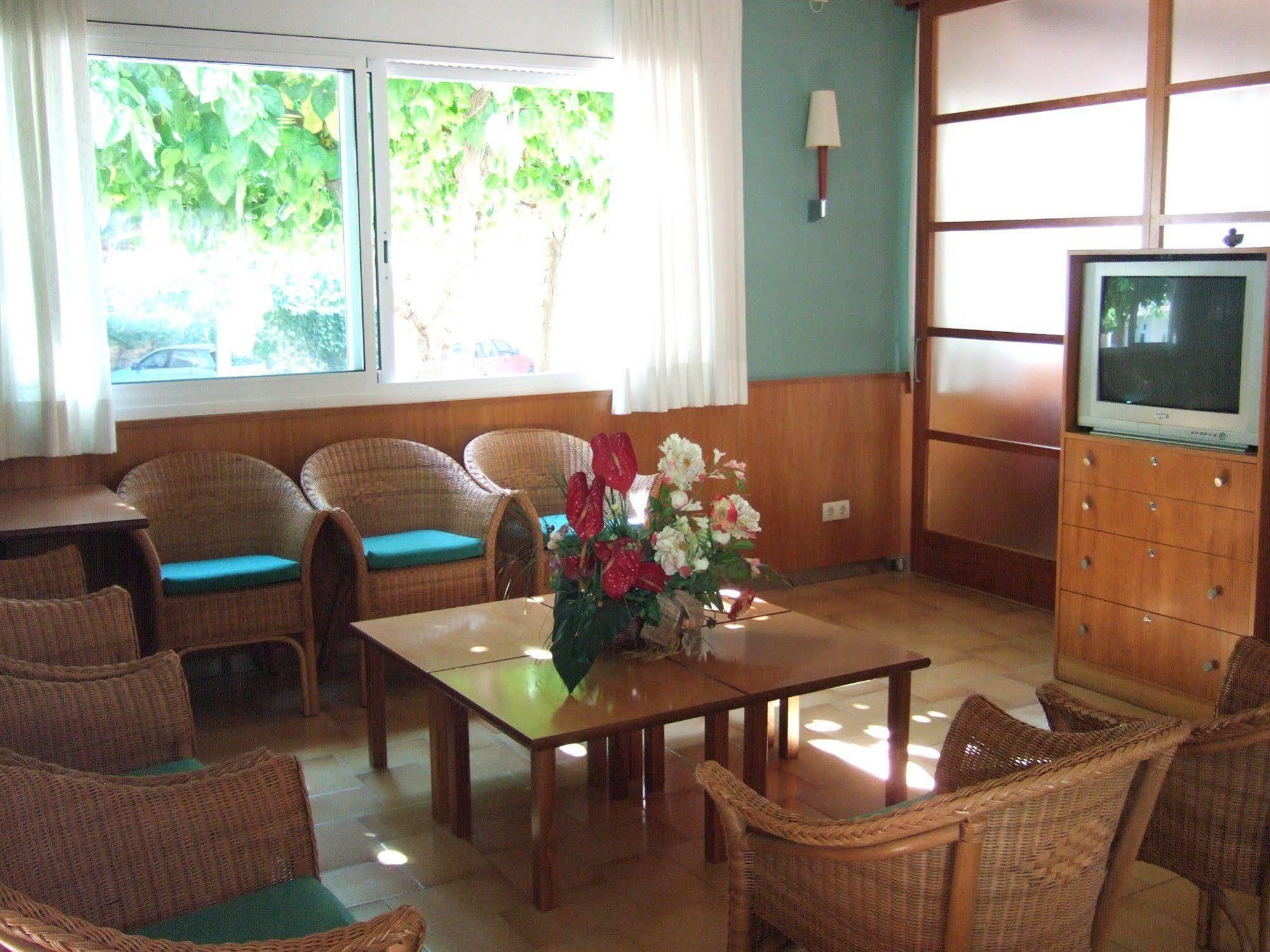 Hotel Can Catala L' Escala Ngoại thất bức ảnh